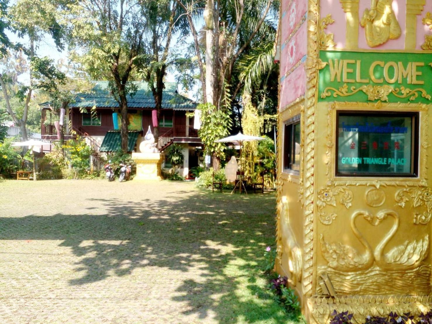 Golden Triangle Palace Hotel Chiang Rai Bagian luar foto